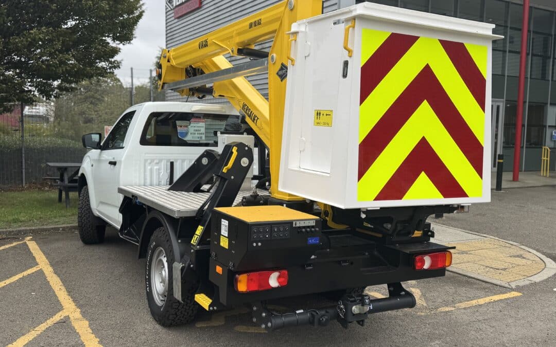 The Importance of Towing With the Versalift VTA-135-H Isuzu
