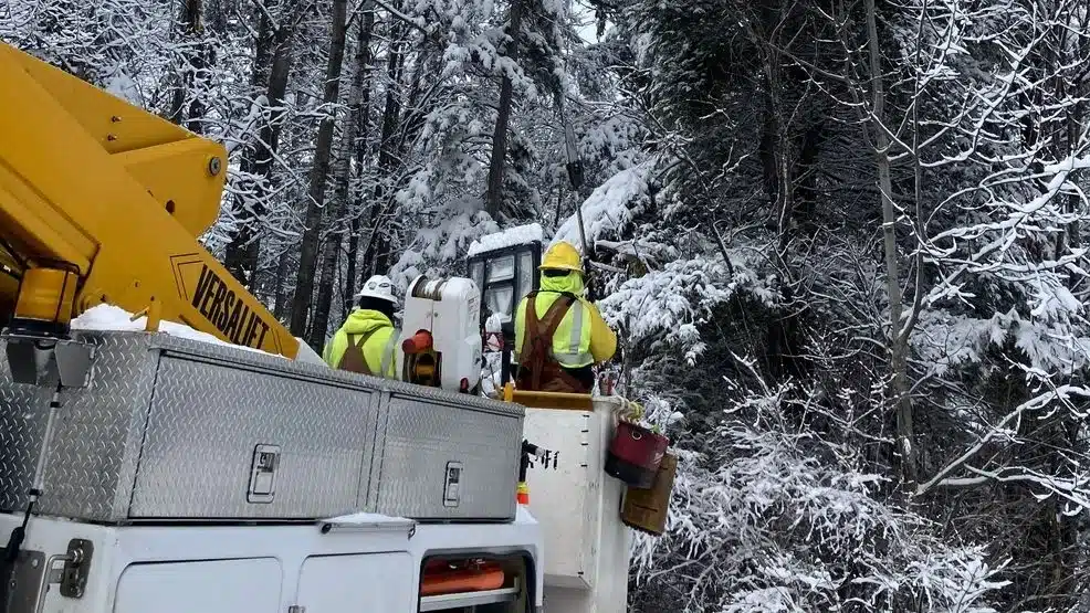 Versalift working in the snow
